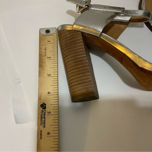 {COACH} Metallic Mirror Lexey Sandals 7.5 B - Picture 8 of 9